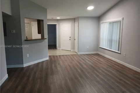 Appartement à louer à Oakland Park, Floride: 2 chambres, 115.29 m2 № 2001260 - photo 9