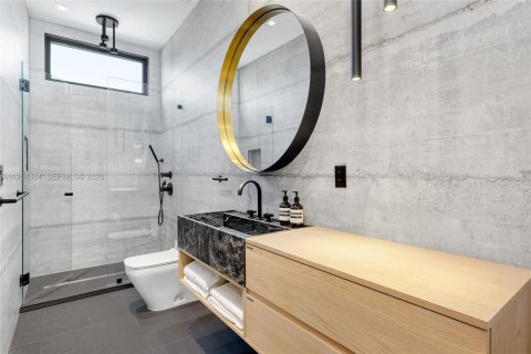 Villa ou maison à vendre à North Miami, Floride: 6 chambres, 555.37 m2 № 2010860 - photo 27