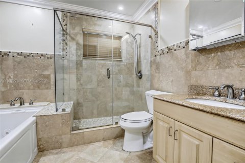 Casa en alquiler en Miami, Florida, 3 dormitorios, 165.74 m2 № 1995128 - foto 29