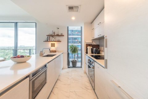 Condo in Miami, Florida, 3 bedrooms  № 1865669 - photo 29