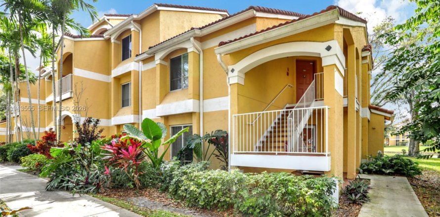 Condo in Oakland Park, Florida, 2 bedrooms  № 2003005