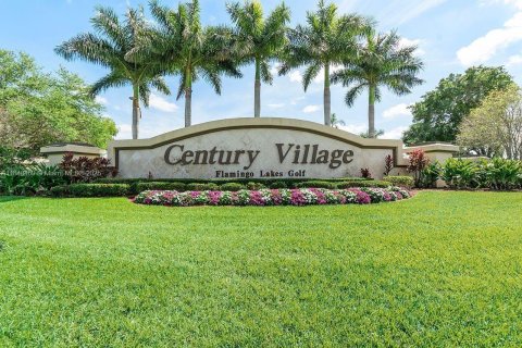 Condo in Pembroke Pines, Florida, 1 bedroom  № 1832239 - photo 2