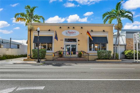 Commercial property in Punta Gorda, Florida 206.34 sq.m. № 2291106