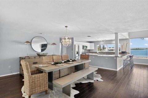 Купить виллу или дом в Клируотер, Флорида 4 комнаты, 267.19м2, № 1777543 - фото 12