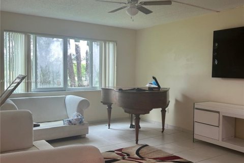 Condo in Homestead, Florida, 2 bedrooms  № 2082133 - photo 3