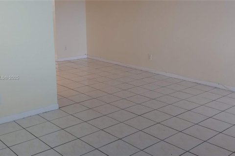 Copropriété à vendre à Fort Lauderdale, Floride: 1 chambre, 54.63 m2 № 1947652 - photo 3