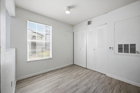 Copropriété à louer à Kissimmee, Floride: 2 chambres, 105.91 m2 № 2423864 - photo 5