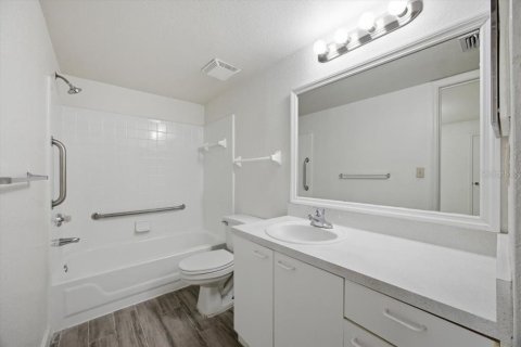 Copropriété à louer à Kissimmee, Floride: 2 chambres, 105.91 m2 № 2423864 - photo 15