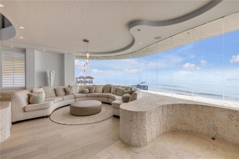 Villa ou maison à louer à New Smyrna Beach, Floride: 3 chambres, 372.45 m2 № 2151118 - photo 13