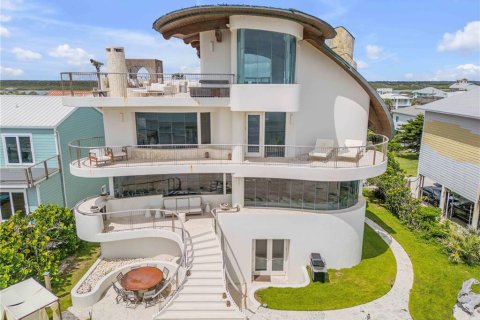 Villa ou maison à louer à New Smyrna Beach, Floride: 3 chambres, 372.45 m2 № 2151118 - photo 3