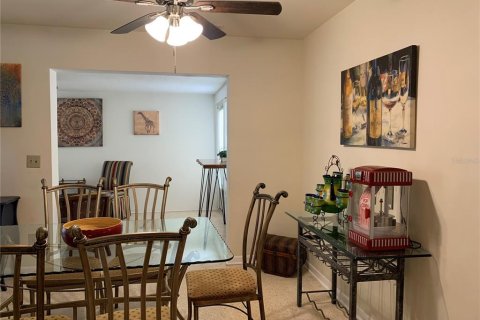 House in Clearwater, Florida 2 bedrooms, 192.68 sq.m. № 2218803 - photo 5