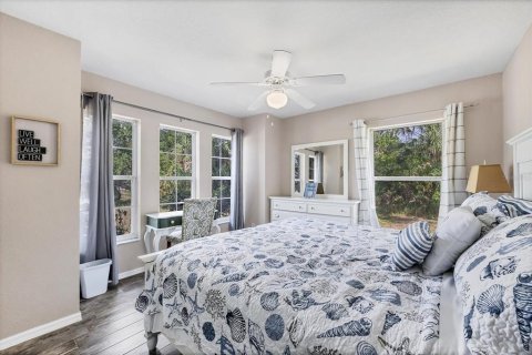 House in North Port, Florida 3 bedrooms, 131.74 sq.m. № 1755632 - photo 25