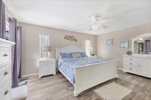 House in North Port, Florida 3 bedrooms, 131.74 sq.m. № 1755632 - photo 22