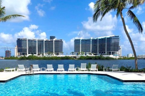 Copropriété à vendre à Aventura, Floride: 3 chambres, 122.63 m2 № 1966337 - photo 29