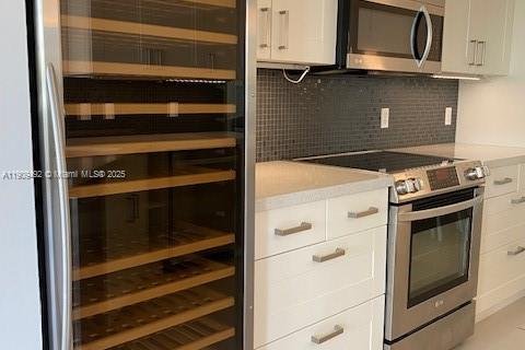 Copropriété à vendre à Aventura, Floride: 3 chambres, 122.63 m2 № 1966337 - photo 12