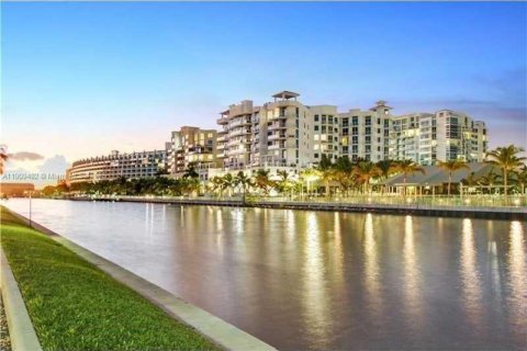 Copropriété à vendre à Aventura, Floride: 3 chambres, 122.63 m2 № 1966337 - photo 28