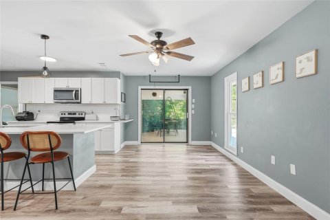 Casa en venta en Spring Hill, Florida, 5 dormitorios, 237.64 m2 № 2306582 - foto 19