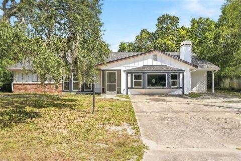 Casa en venta en Spring Hill, Florida, 5 dormitorios, 237.64 m2 № 2306582 - foto 2