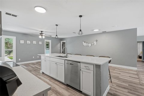 Casa en venta en Spring Hill, Florida, 5 dormitorios, 237.64 m2 № 2306582 - foto 22