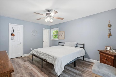 Casa en venta en Spring Hill, Florida, 5 dormitorios, 237.64 m2 № 2306582 - foto 27