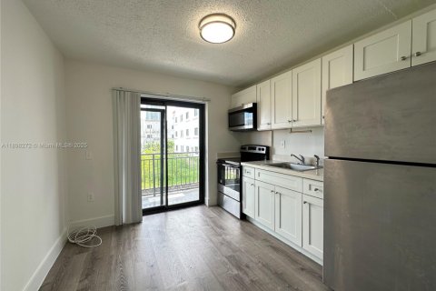Apartment in Miami, Florida 1 bedroom № 1949457 - photo 8
