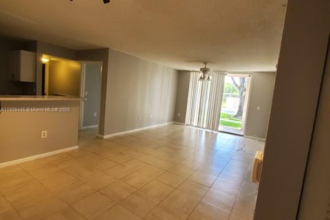 Copropriété à louer à Lake Worth, Floride: 3 chambres, 118.54 m2 № 1965162 - photo 23