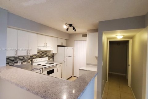 Copropriété à louer à Lake Worth, Floride: 3 chambres, 118.54 m2 № 1965162 - photo 19