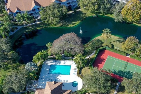 Copropriété à vendre à Sarasota, Floride: 2 chambres, 91.04 m2 № 2234004 - photo 24