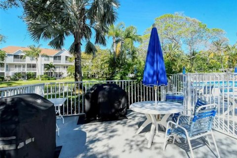 Copropriété à vendre à Sarasota, Floride: 2 chambres, 91.04 m2 № 2234004 - photo 25