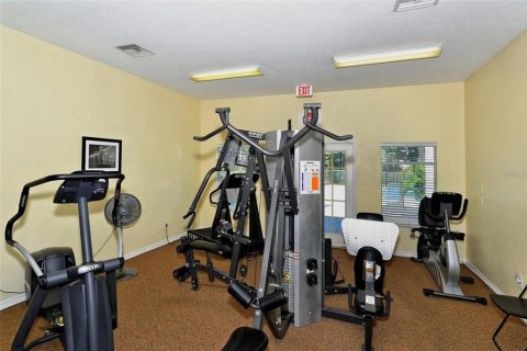 Copropriété à vendre à Sarasota, Floride: 2 chambres, 91.04 m2 № 2234004 - photo 18