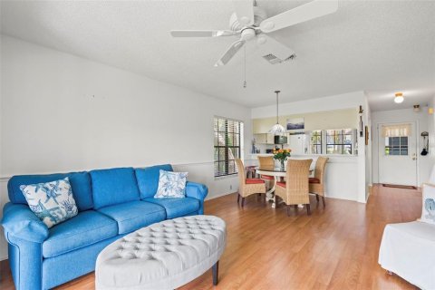 Villa ou maison à vendre à Spring Hill, Floride: 2 chambres, 92.44 m2 № 2219271 - photo 10