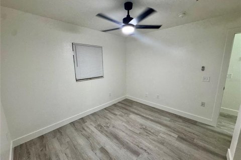 House in Arcadia, Florida 3 bedrooms, 75.81 sq.m. № 1884588 - photo 8