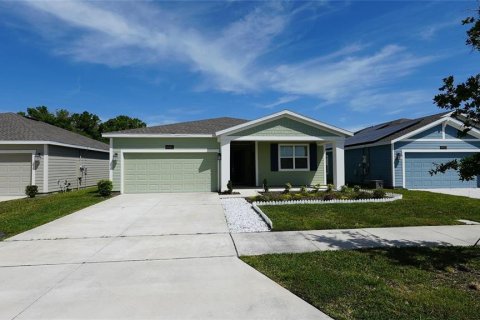 Casa en alquiler en Kissimmee, Florida, 3 dormitorios, 196.49 m2 № 1757994 - foto 2