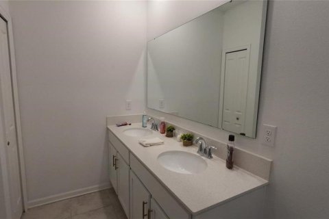 Casa en alquiler en Kissimmee, Florida, 3 dormitorios, 196.49 m2 № 1757994 - foto 15