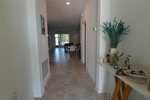 Casa en alquiler en Kissimmee, Florida, 3 dormitorios, 196.49 m2 № 1757994 - foto 5