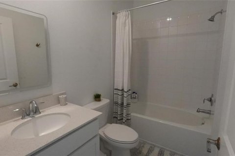 Casa en alquiler en Kissimmee, Florida, 3 dormitorios, 196.49 m2 № 1757994 - foto 19