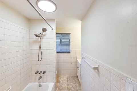 House in Flagler Beach, Florida 2 bedrooms, 126.35 sq.m. № 1722688 - photo 21