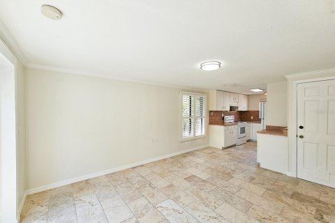 House in Flagler Beach, Florida 2 bedrooms, 126.35 sq.m. № 1722688 - photo 13