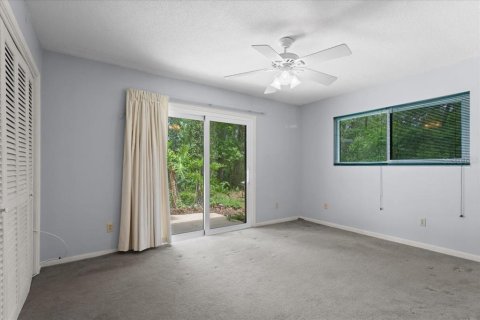 House in Gainesville, Florida 4 bedrooms, 170.48 sq.m. № 2102314 - photo 26
