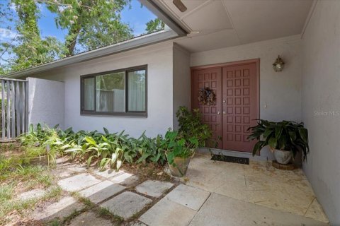 House in Gainesville, Florida 4 bedrooms, 170.48 sq.m. № 2102314 - photo 3