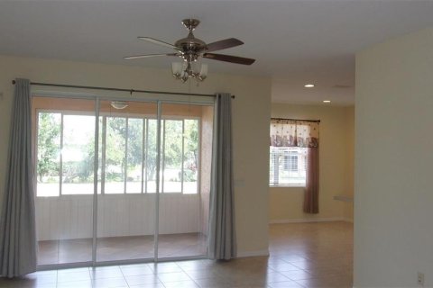 House in Ocala, Florida 3 bedrooms, 158.77 sq.m. № 1773736 - photo 4