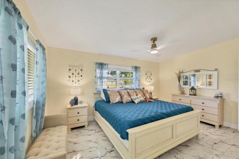 House in Fort Myers, Florida 3 bedrooms, 133.41 sq.m. № 1884355 - photo 25