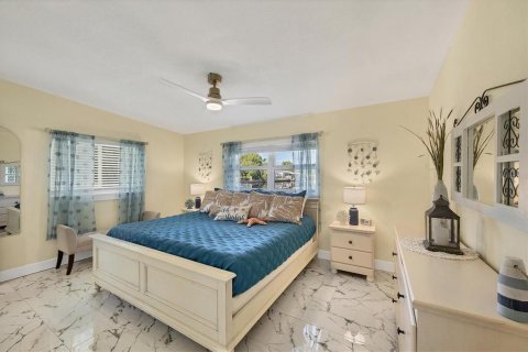 House in Fort Myers, Florida 3 bedrooms, 133.41 sq.m. № 1884355 - photo 24