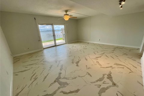 Copropriété à vendre à Daytona Beach, Floride: 2 chambres, 122.63 m2 № 1524973 - photo 10