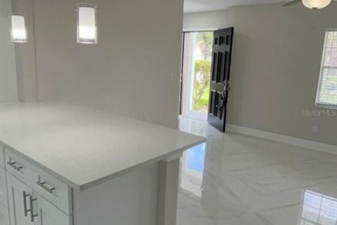 House in Orlando, Florida 3 bedrooms, 141.3 sq.m. № 1801663 - photo 29