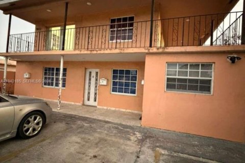 Villa ou maison à Hialeah, Floride 3 chambres, 247.12 m2 № 2000221