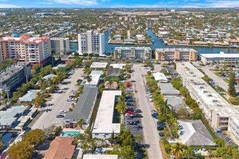 Condo in Pompano Beach, Florida, 1 bedroom  № 2086025 - photo 19