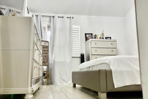 Townhouse in Boca Raton, Florida 3 bedrooms, 161.46 sq.m. № 2066201 - photo 22