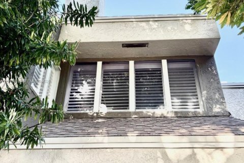 Townhouse in Boca Raton, Florida 3 bedrooms, 161.46 sq.m. № 2066201 - photo 29