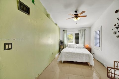 House in Pompano Beach, Florida 3 bedrooms, 97.73 sq.m. № 1954835 - photo 25